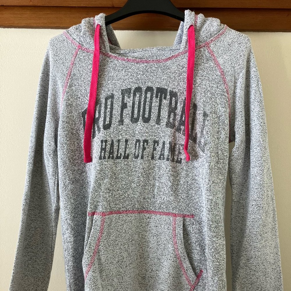 PRO FOOTBALL HALL OF FAME Gray / Pink Hoodie M
